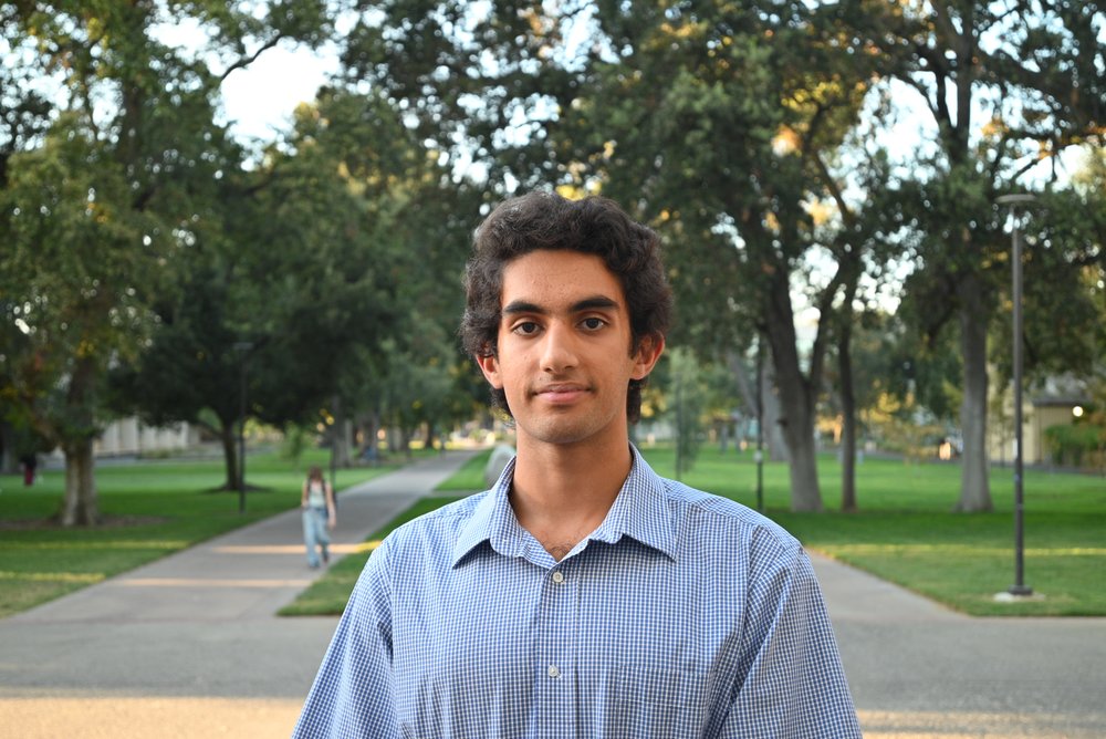 Arman Akbari